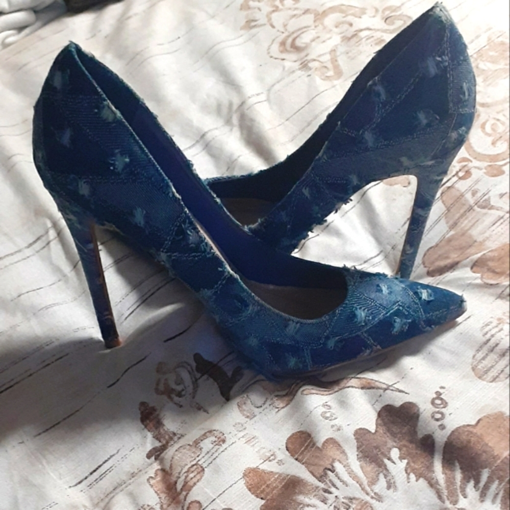 Trendy pumps!